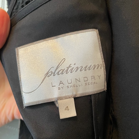 Black maxi gown dress - Picture 6 of 7